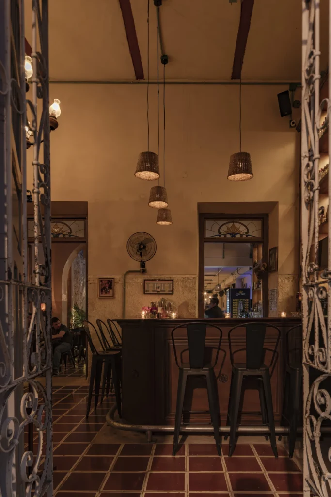 Bar latino por ORRISA