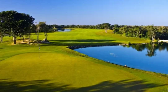La Ceiba: El primer residencial con campo de golf en Mérida